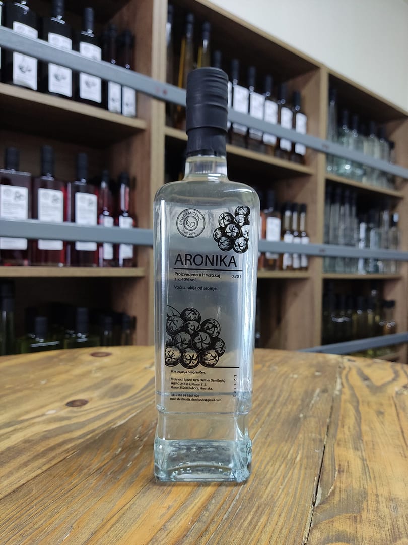 Rakija aronika 0.7L Rakija aronika 0.7L
